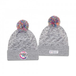 Patriots Knit Hat Cuffed Gray 2020 NFL Cancer Catch